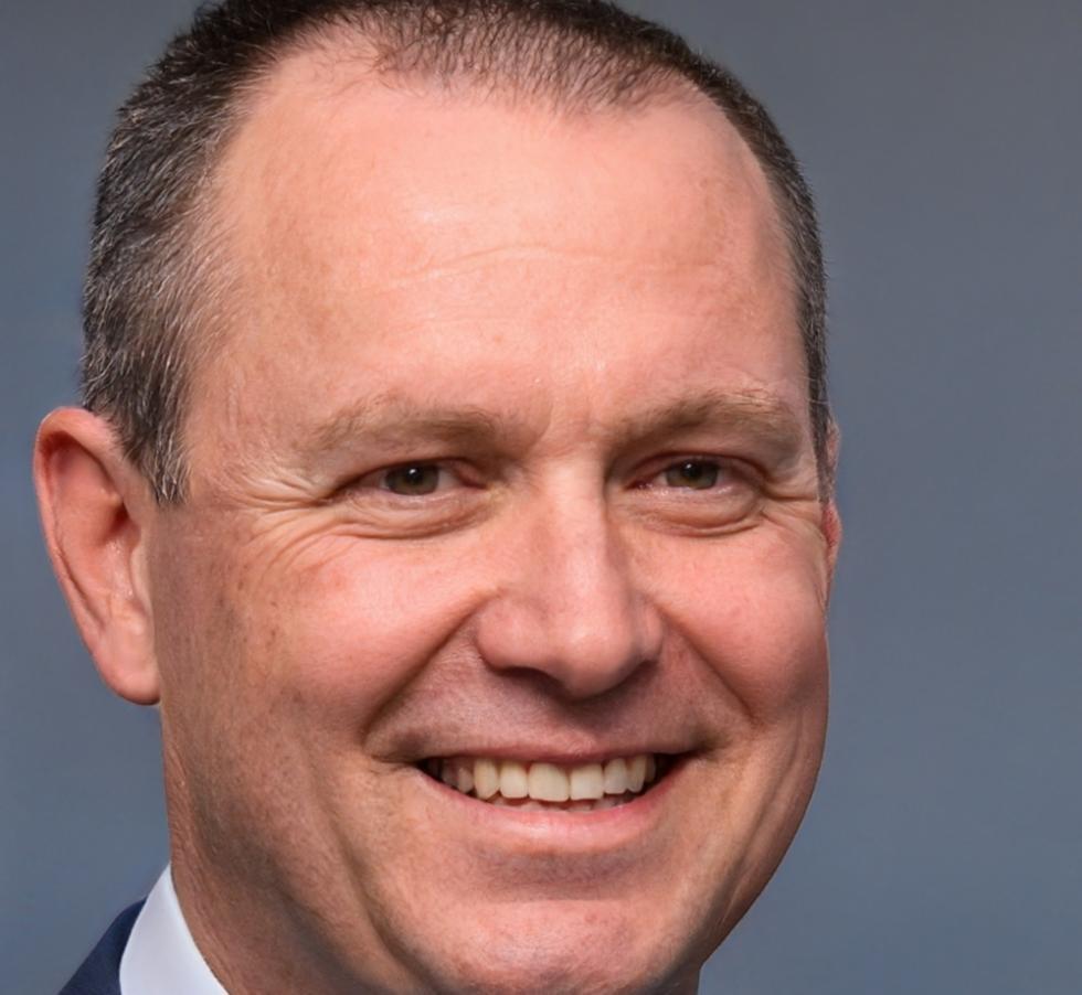 Instructor Casper Drummond